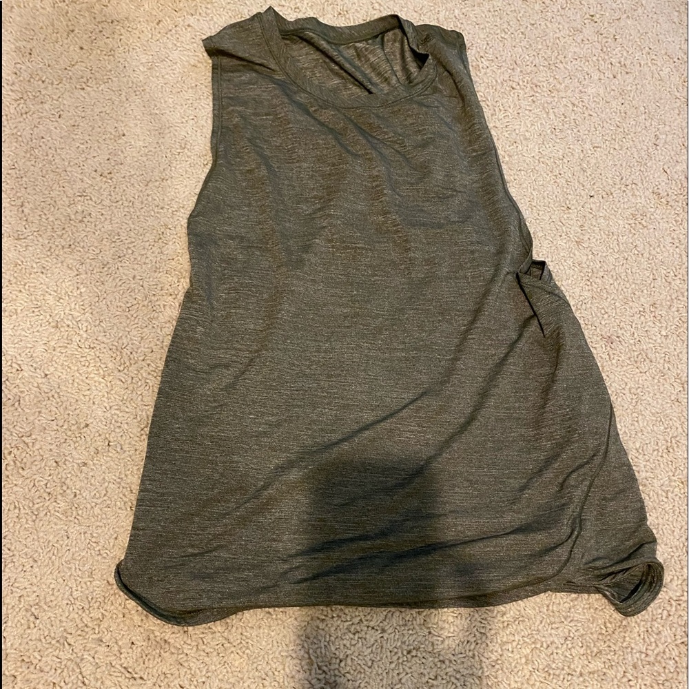 Dark forest green LULU Top